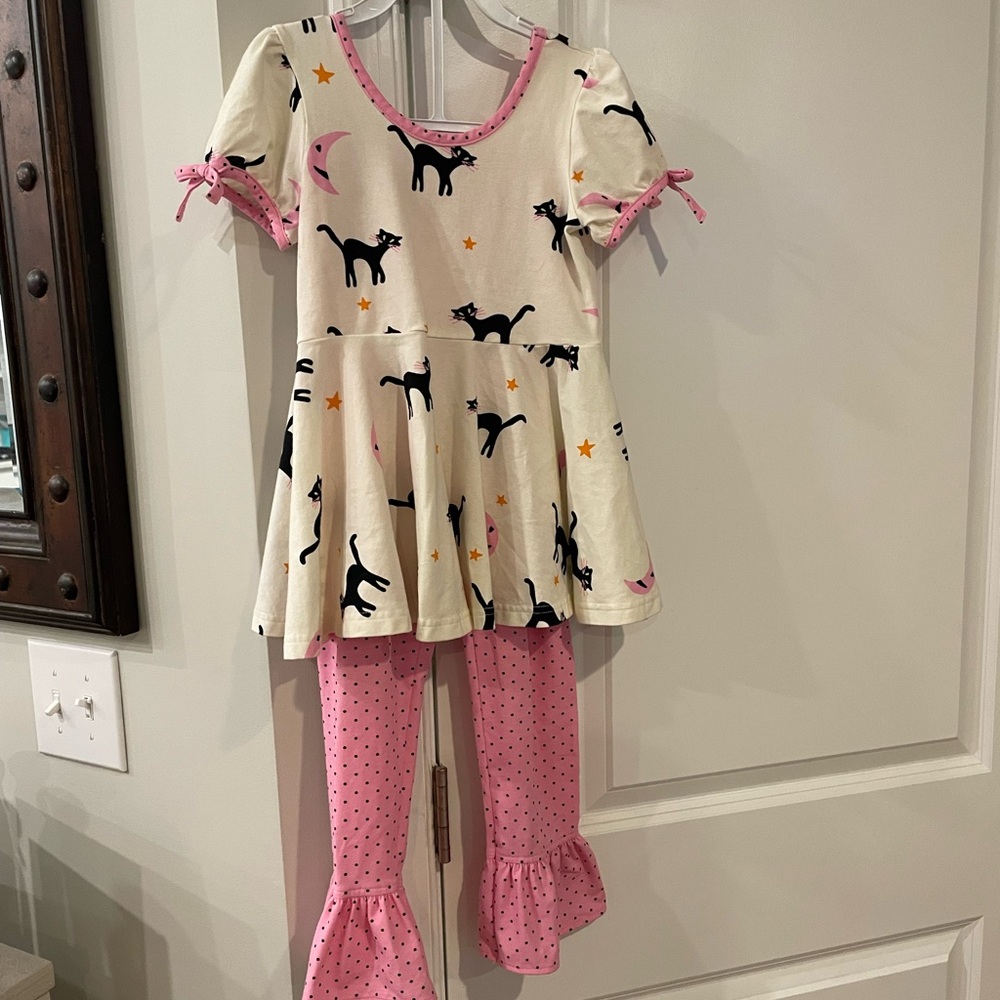 Girls two piece outfit